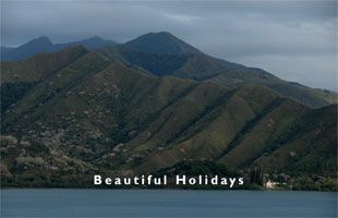 coastal view of hiengene on grand terre
